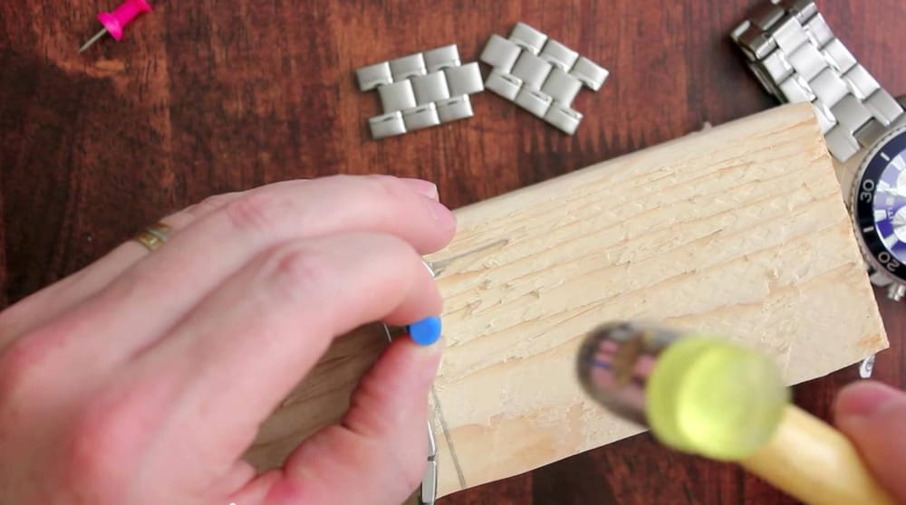 Watch Link Removal: Adjusting Metal Bracelets Like an Expert