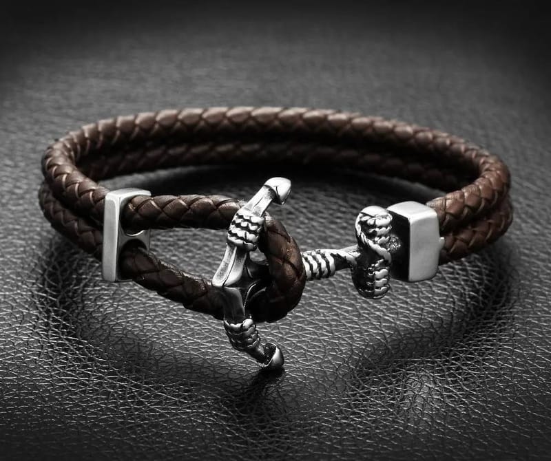 Men’s Leather Bracelet with Anchor Clasp