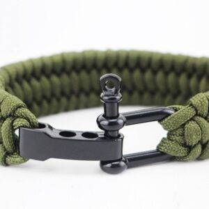 Survivalist Paracord Rope Bracelet with Metal Horseshoe Buckle